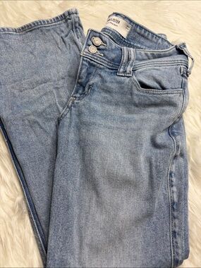 Hollister Medium Light Blue High-Rise Straight Jeans -Size 2 Short